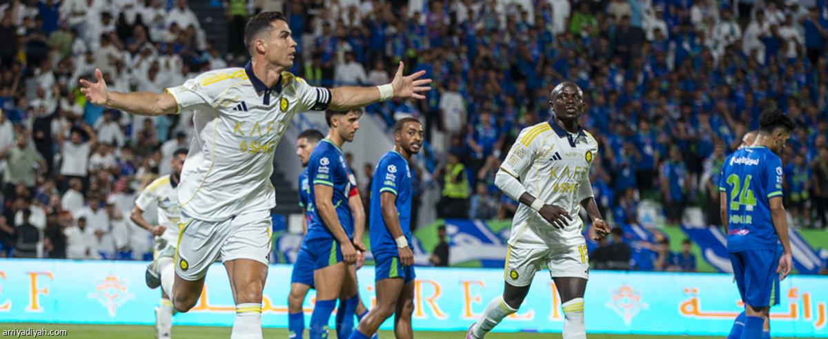 Truyền thông Saudi: Ronaldo hy vọng chuyển sang Crescent Moon hoặc Jeddah National, các quỹ Saudi đang đàm phán với anh ấy
