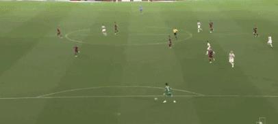 Hiệp 1 J.League: Miyashiro Daisei ghi bàn bằng cú vô lê, Tomoki gỡ hòa, Vissel Kobe 1-1 Sakura Osaka