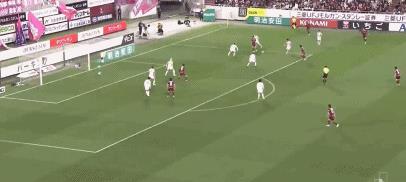Hiệp 1 J.League: Miyashiro Daisei ghi bàn bằng cú vô lê, Tomoki gỡ hòa, Vissel Kobe 1-1 Sakura Osaka