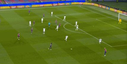 ⛳Chi tiết: Jamal Dumfries và Barca và Inter Milan kết thúc vòng đầu tiên bằng trận chiến bàn thắng