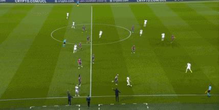 ⛳Chi tiết: Jamal Dumfries và Barca và Inter Milan kết thúc vòng đầu tiên bằng trận chiến bàn thắng
