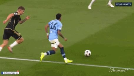 Chính thức: Cú sút của Yamal ở trận bán kết lượt đi Champions League với Inter Milan được bình chọn là bàn thắng đẹp nhất Champions League mùa giải năm nay