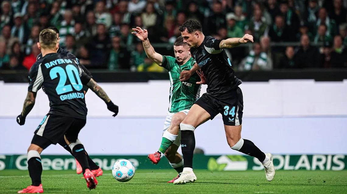 Nhìn lại mùa giải Bundesliga mới tại Leverkusen: Với sự thay đổi đội hình lớn, liệu Ten Hag có thể chứng tỏ được mình?