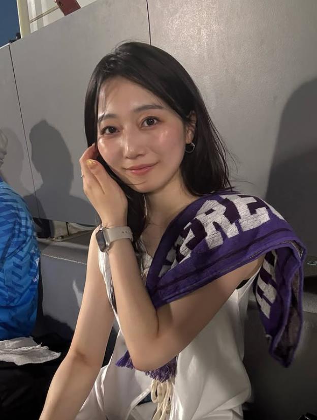Tuyển chọn fan nữ xinh đẹp của J.League: mỗi người đều có nét đẹp riêng, hôm nay bạn là fan của đội nào?