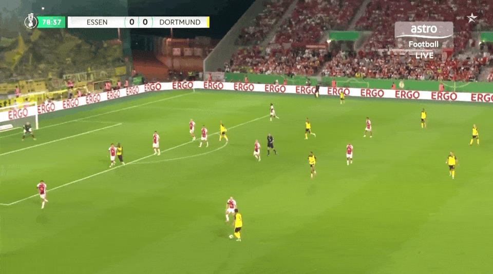 Girasi đã có phong độ cao trong 54 trận đấu vừa qua, đóng góp 50 bàn thắng và 27 bàn trong 32 trận đấu trong năm nay. Girasi đã có phong độ cao trong 54 trận đấu vừa qua, đóng góp 50 bàn thắng và 27 bàn trong 32 trận đấu trong năm nay.