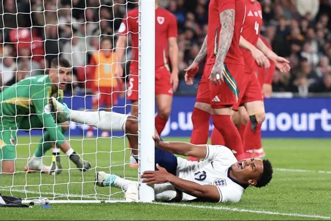 Ollie Watkins dính chấn thương trong trận thắng của ĐT Anh
