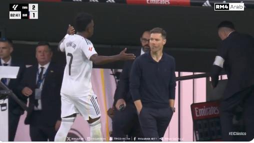 Vinicius gửi thông điệp tới người hâm mộ Real Madrid